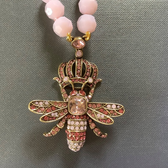 Heidi Daus Majesty The Queen Beaded Crystal Bee Set Necklace Earrings Bracelets - Picture 7 of 16
